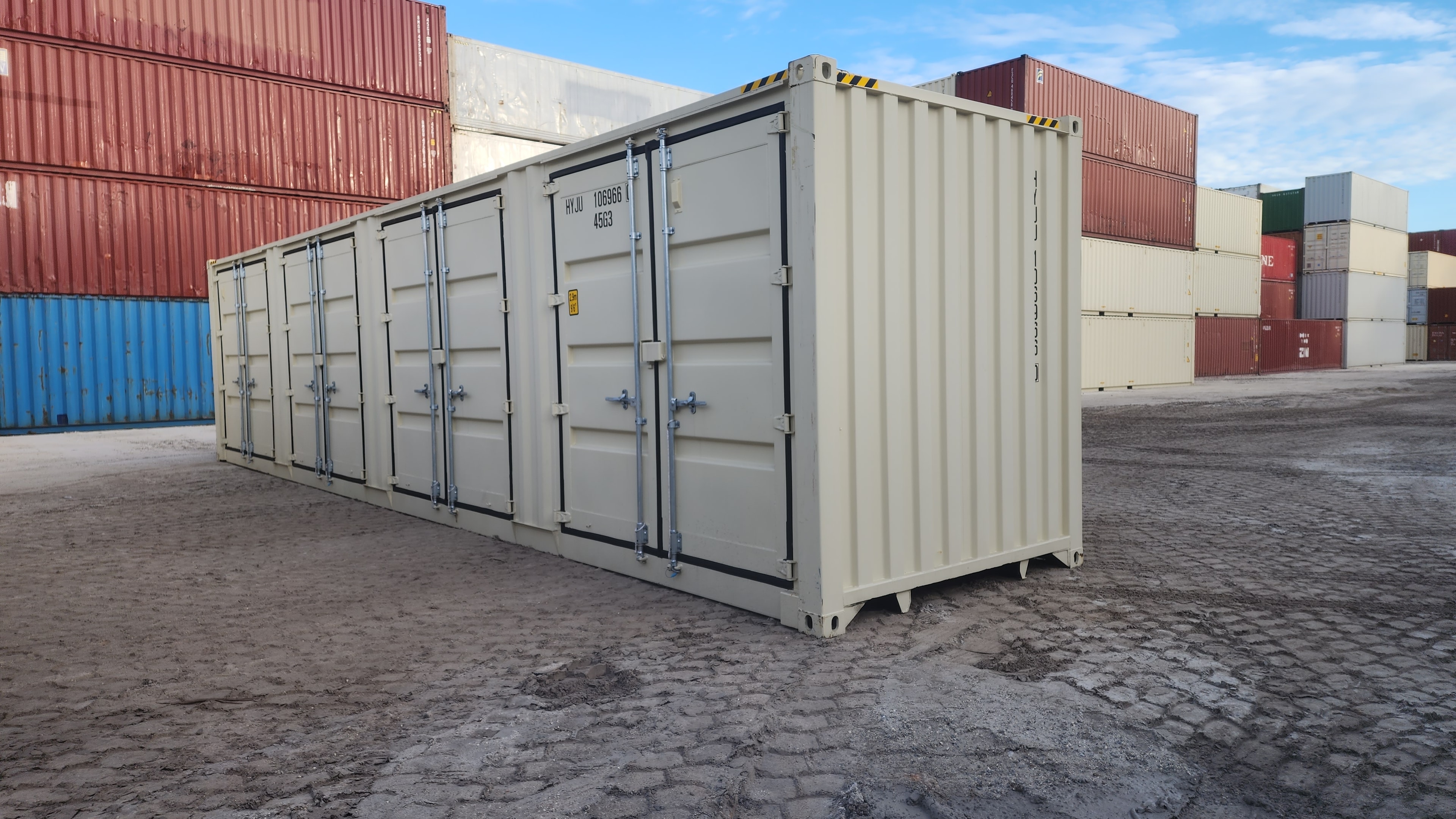 40ft High Cube with 4 Side Doors New Dry Container